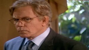 Смотреть на Лордфильм 2.0 Сериал Клон 2001