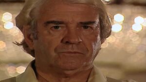 Смотреть на Лордфильм 2.0 Сериал Клон 2001