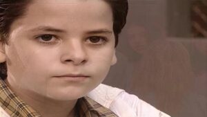 Смотреть на Лордфильм 2.0 Сериал Клон 2001