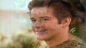 Смотреть на Лордфильм 2.0 Сериал Клон 2001