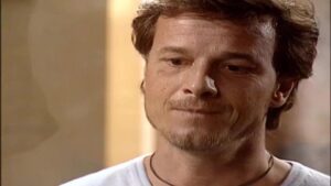 Смотреть на Лордфильм 2.0 Сериал Клон 2001